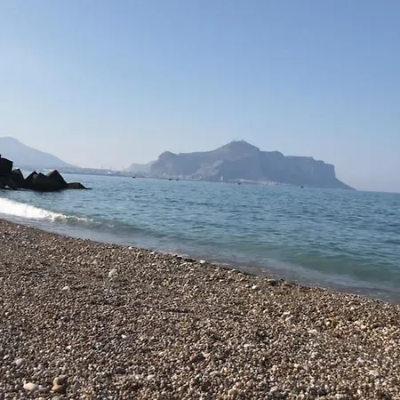 Casa Angela Solarium Con Vasca Idromassaggio, Sauna E Sala Fitness * Palermo