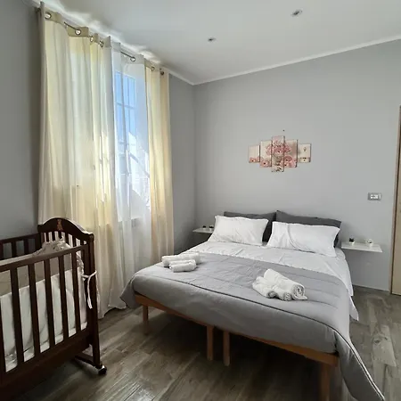 Casa Angela Solarium Con Vasca Idromassaggio, Sauna E Sala Fitness *
