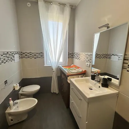 Casa Angela Solarium Con Vasca Idromassaggio, Sauna E Sala Fitness *