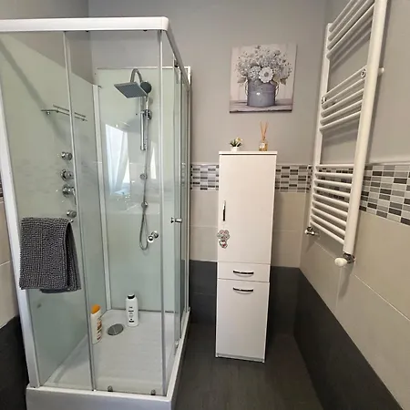 Casa Angela Solarium Con Vasca Idromassaggio, Sauna E Sala Fitness Palermo